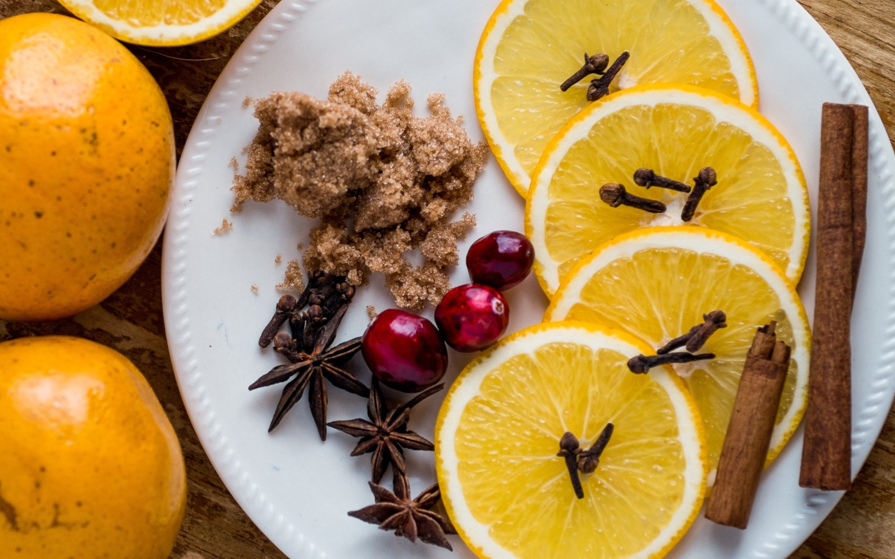 Pourquoi la cannelle et le miel sont-ils la combinaison idéale pour un petit-déjeuner rapide ? Trois options