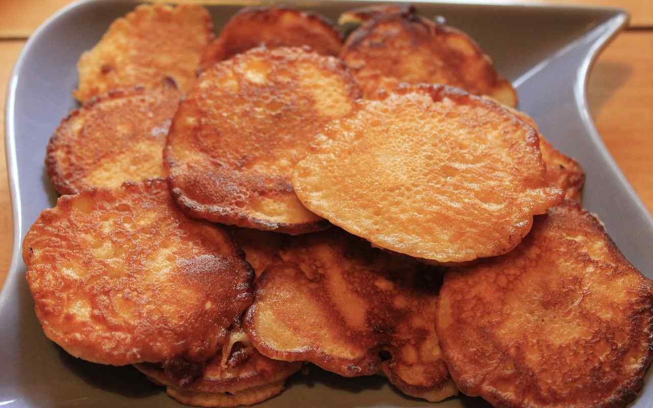 Pain nuageux à la poêle, recette simple et rapide : comment le préparer sans four ni farine ?