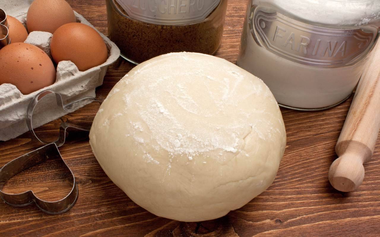 Connaissez-vous la règle 36:20 ? La pâte levée est moelleuse, tendre et facile à retirer du saladier.