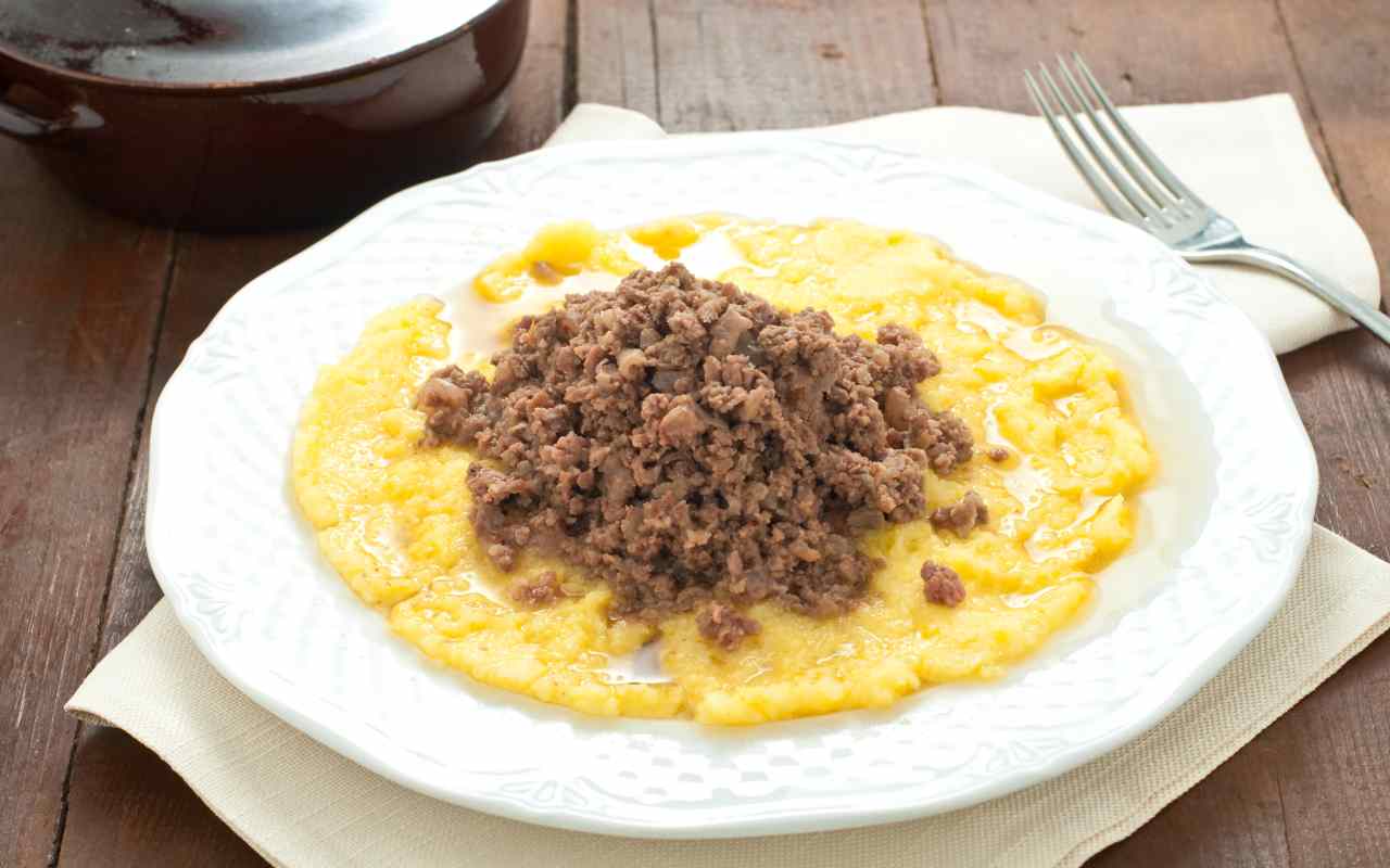 Ce plat automnal peut être préparé en un rien de temps : une délicieuse polenta crémeuse avec des châtaignes grillées