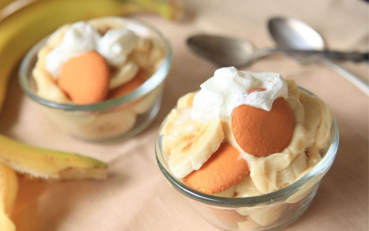 Pudding à la banane sans farine ni sucre, riche en protéines : une recette express ultra-légère