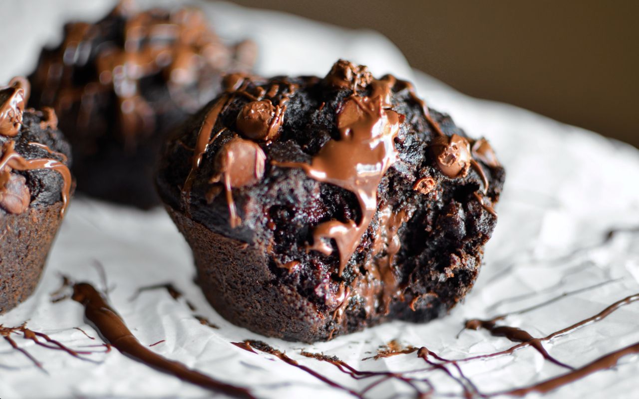 Le gâteau moelleux au vin chaud « Bundt » : il rend le goût de Noël encore meilleur