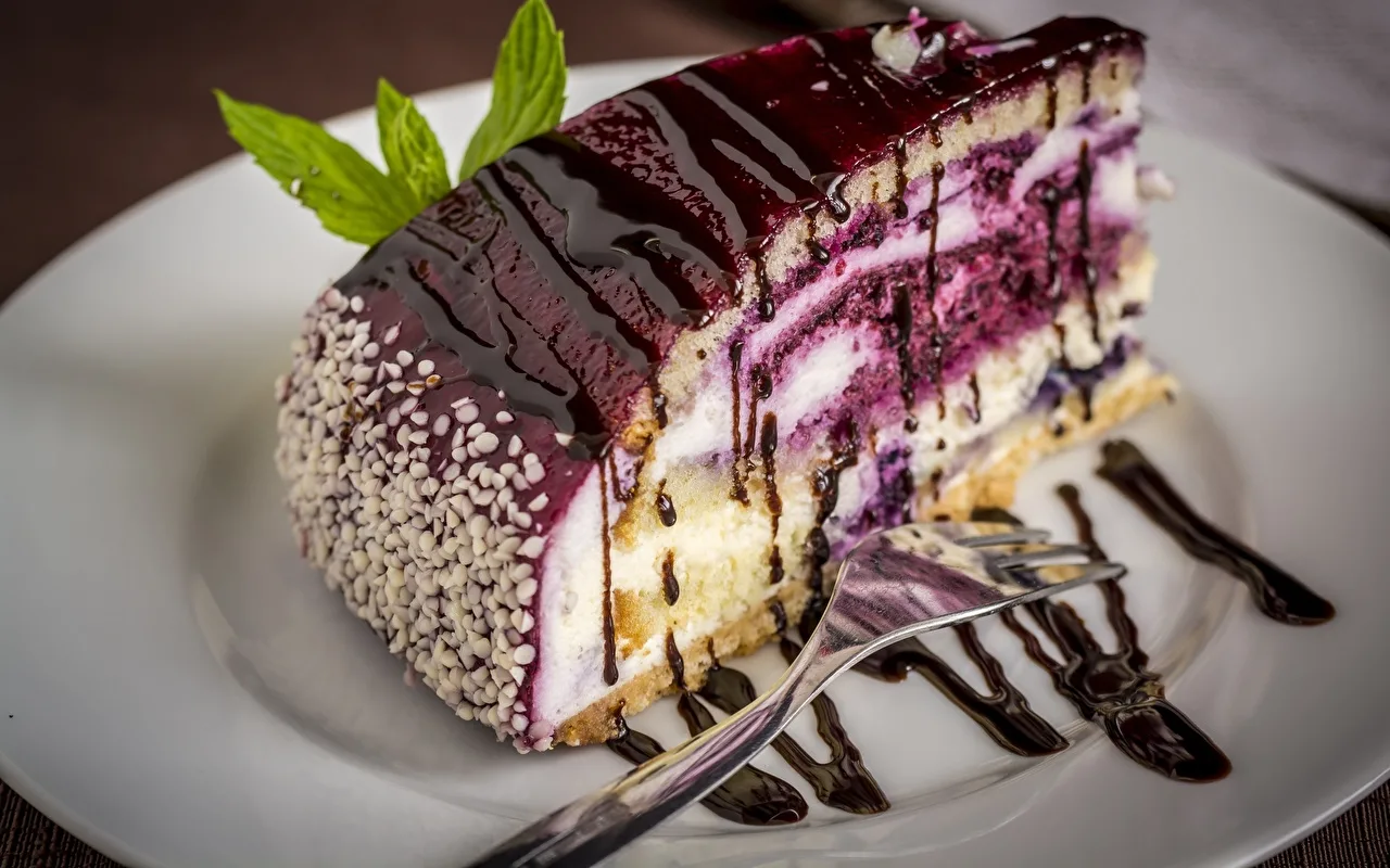 Pas de mixeur, pas de tracas : 7 astuces pour gagner de la place dans votre cuisine et réaliser des gâteaux parfaits