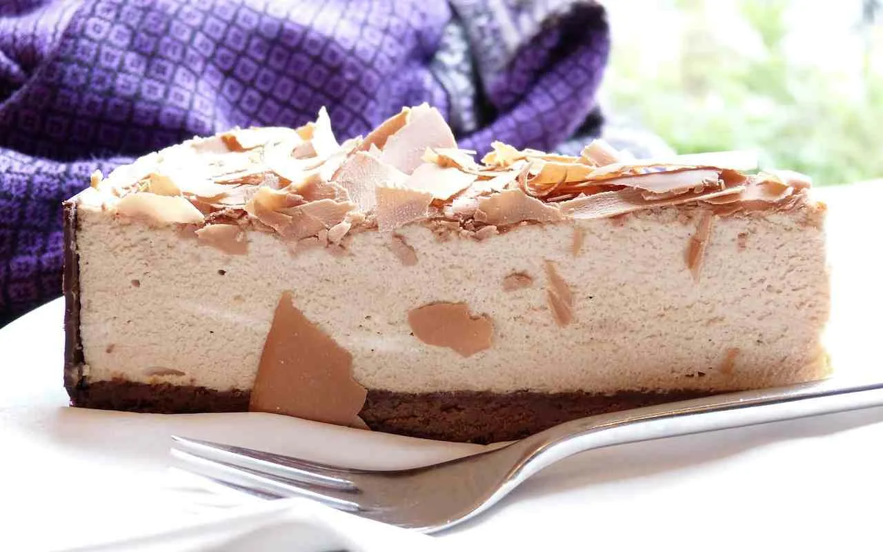 Un dessert français sans cuisson : le cheesecake crémeux « Lotus » fait le bonheur des blogueurs culinaires du monde entier.