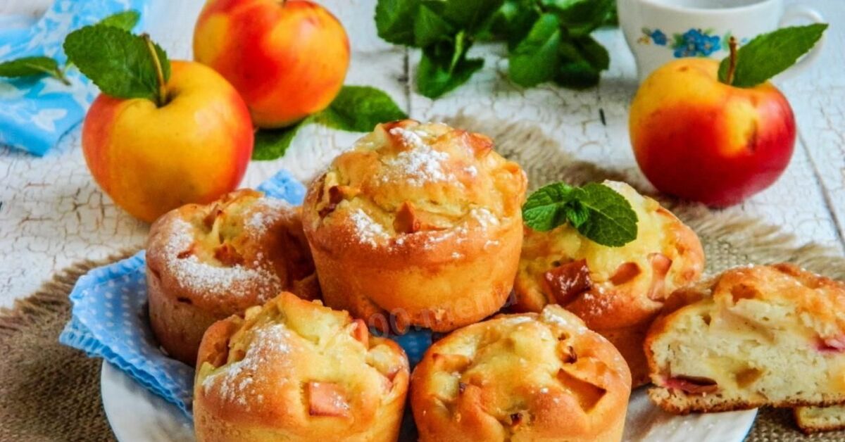 Muffins à l'avoine et aux pommes délicieux et sains, préparés avec un minimum d'ingrédients : instructions étape par étape