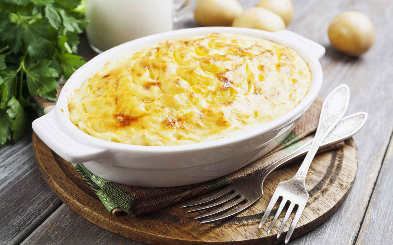 Comment préparer un gratin parfait : des astuces simples pour obtenir une croûte dorée, croustillante et appétissante sur vos plats