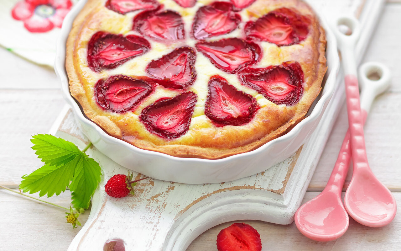 Recette d'une tarte aux fraises saine, sans beurre ni sucre, qui a conquis le printemps